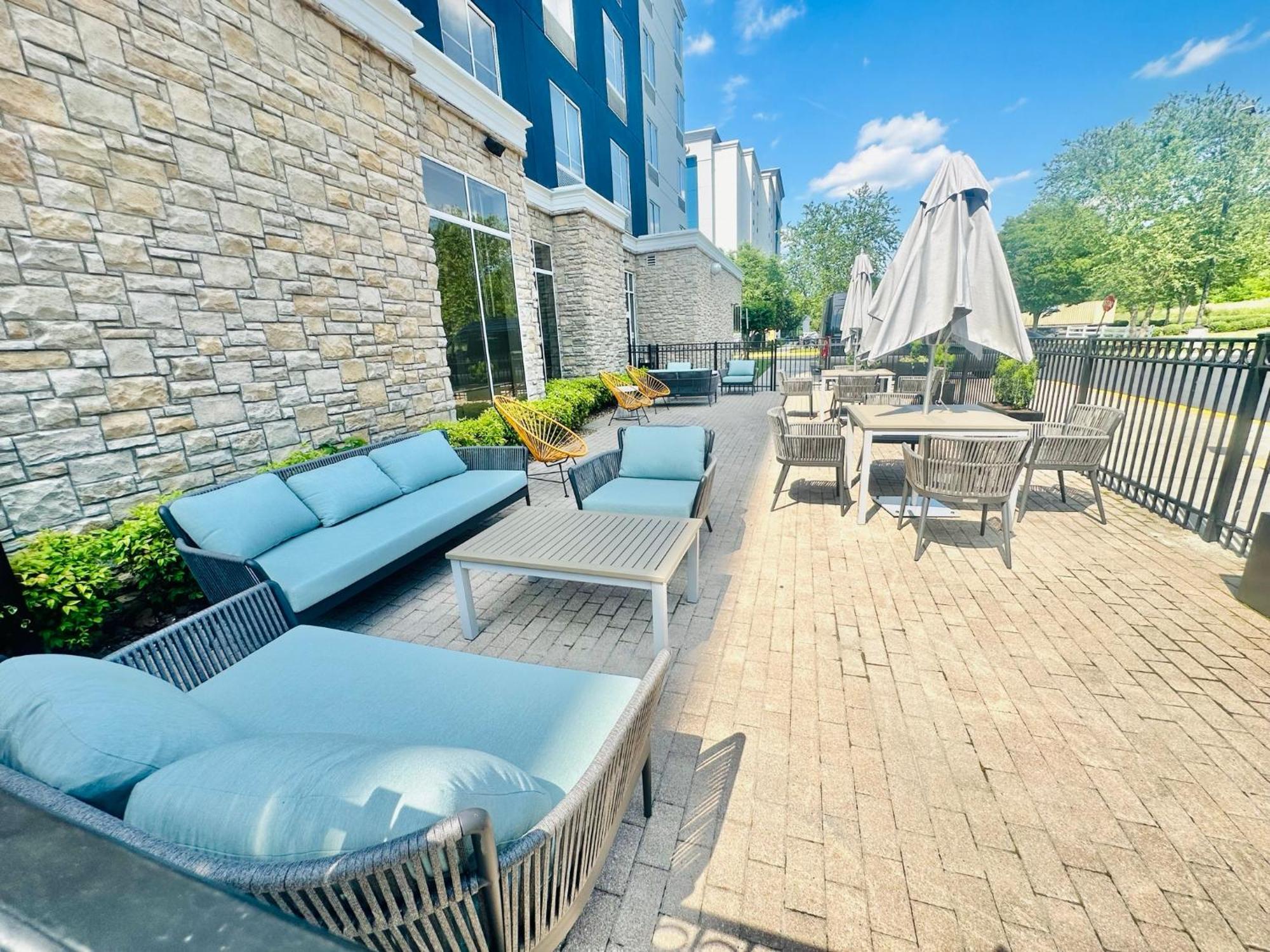 Delta Hotels By Marriott Colonial Heights Exterior foto